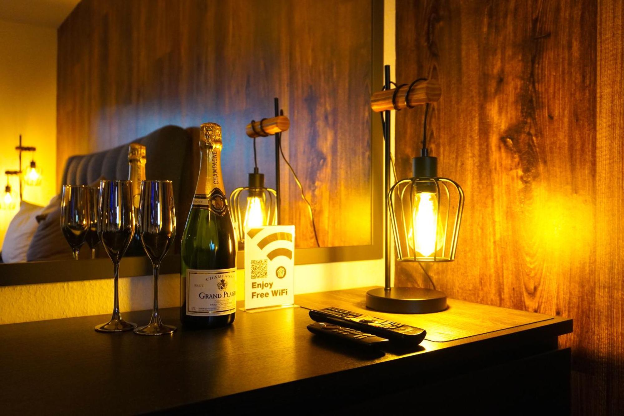 Luxuryhub Lingen Appartement Buitenkant foto